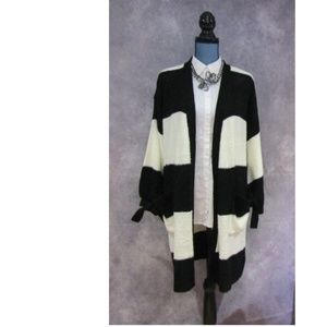 NEW Signature Studio Cardigan Oversized Size L